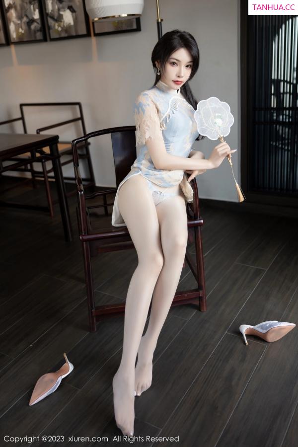 陈芝 芝芝Booty [XiuRen]高清写真图 2023.03.17 No.6434 徐莉芝Booty 旗袍美腿第35张图片